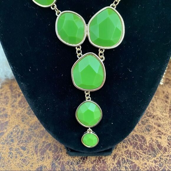 Jewelry Necklace and Earring Set Green Faux Gem Y Shaped Necklace Dangle Earring - Picture 6 of 15